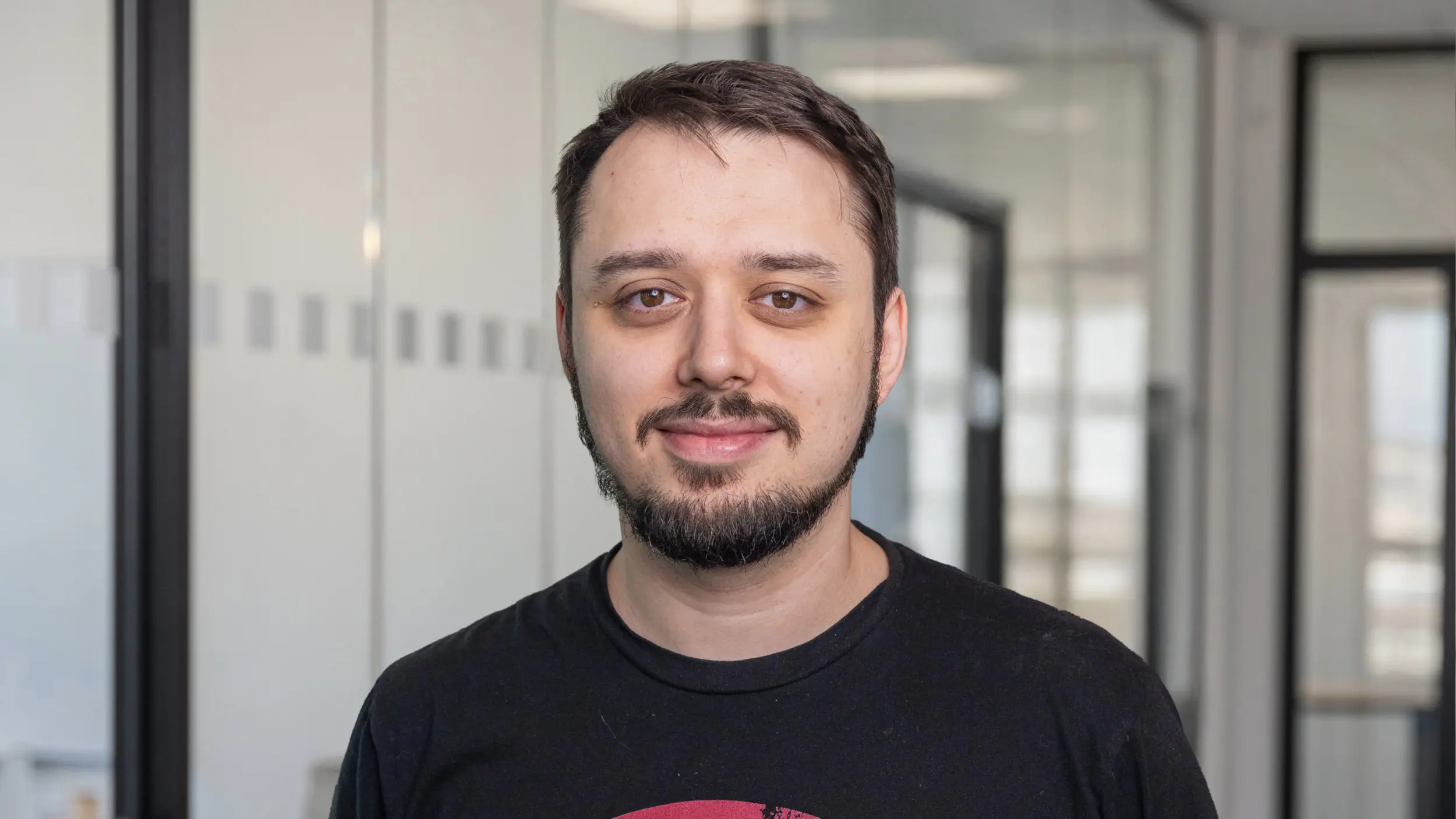 Trotno Vadim Cropped